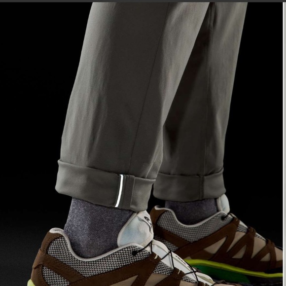 Lululemon ABC Classic-Fit Pant *Warpstreme, 31 Waist, Grey Sage - Picture 4 of 9